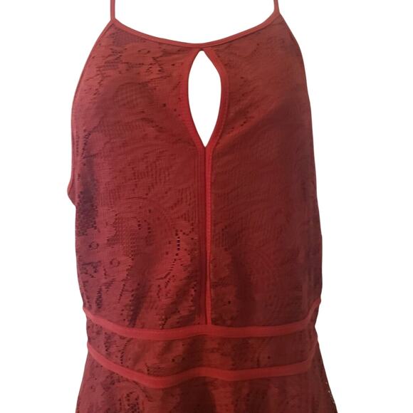 Women's Burgundy Lace Dress - Mermaid Cocktail - M- Candelite - Picture 3 of 5